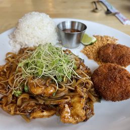 Pad Thai Chicken & Shrimp Cake - Dinner