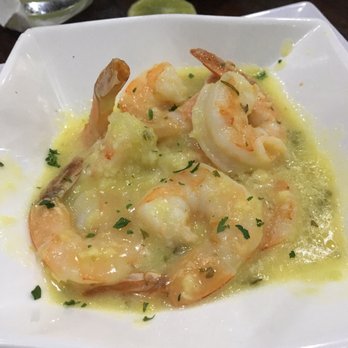 Orozco's - Garlic shrimp appetizer - Puerto Rican Near Me - San Juan, Puerto Rico