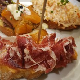 Cold tapas: jamon, smoked salmon, seafood salad