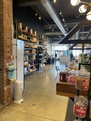 DOGGIEVILLE MTL by null