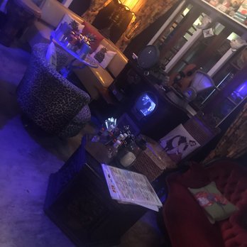 Moreno's Cuba - Cocktail Bars Near Me - Miami Beach, Florida