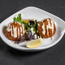 Bodega Restaurant & Lounge