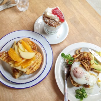 Takk - French toast and granola - Coffee & Tea Near Me - Manchester, XGM Takk - French toast and granola - Coffee & Tea Near Me - Manchester, XGM