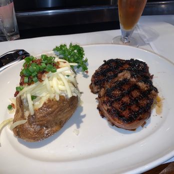 Hillstone - Salad Near Me - Houston, Texas Hillstone - Salad Near Me - Houston, Texas