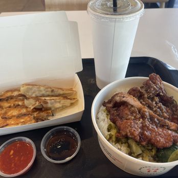 Bafang Dumpling - Pork Chop with Braised Pork Belly Rice and 6 dumplings! What a deal! You must visit the sauce bar! - Taiwanese Near Me - Torrance, California