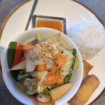 Chaam Eatery - lunch special - mixed veggies - Thai Near Me - Riverside, California Chaam Eatery - lunch special - mixed veggies - Thai Near Me - Riverside, California