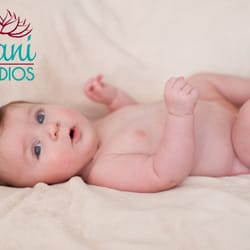 Shani Studios - Some babies need no styling, they are just BORN with it. Tyler's amazing cowlick is a natural element he got from his daddy.