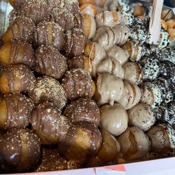 Mr. Puffs - Biscoff , cappuccino and bueno flavour - Desserts Near Me - Ottawa, Ontario