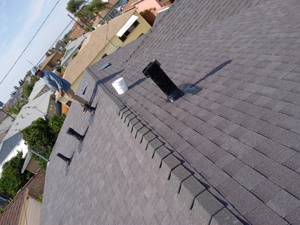 Slide of 911-roofer