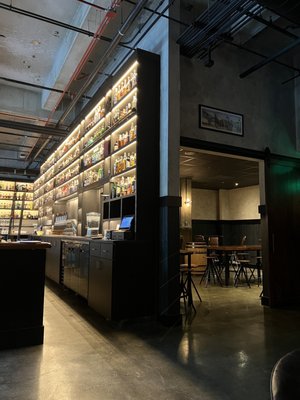 Dram and Draught by null