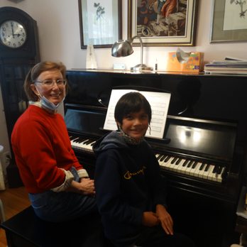 Bravura Piano Studio - Musical Instruments & Teachers Near Me Bravura Piano Studio - Musical Instruments & Teachers Near Me