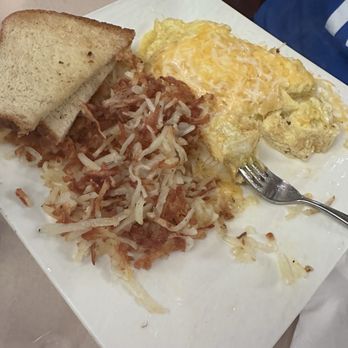 Gloria’s Cafe - Cheese omlette - Breakfast & Brunch Near Me - Reno, Nevada