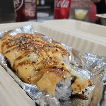 Arbor Sushi & Grill Express - Jalapeño roll and baked scallop roll - Sushi Bars Near Me - San Diego, California Arbor Sushi & Grill Express - Jalapeño roll and baked scallop roll - Sushi Bars Near Me - San Diego, California