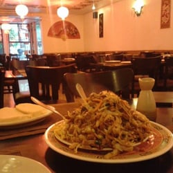 Shanghai - Macarrão chop suey-monster de lamber os beiços e encher a pança!