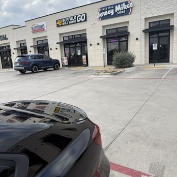 Buffalo Wild Wings 'GO' - Sports Bars Near Me - Portland, Texas
