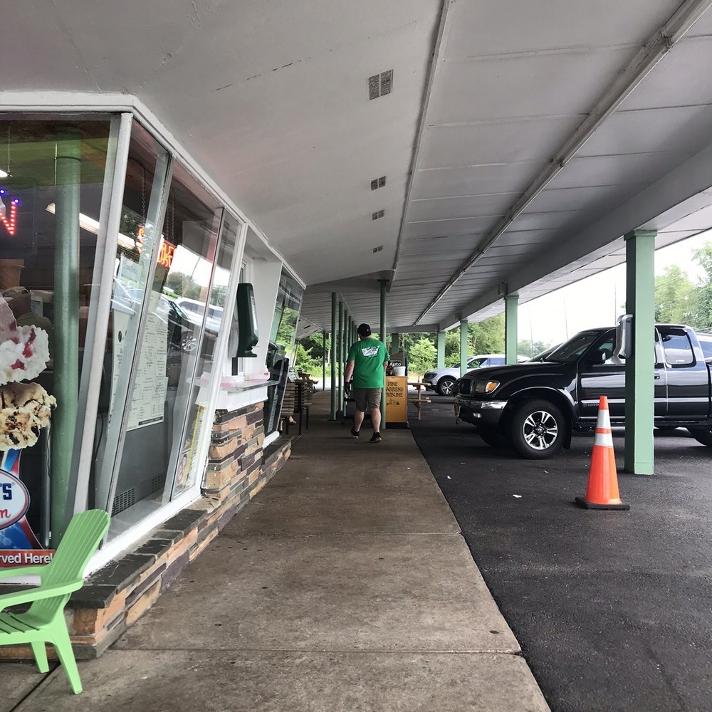 Evergreen Dairy Bar - Ice Cream & Frozen Yogurt Near Me - Vincentown, New Jersey