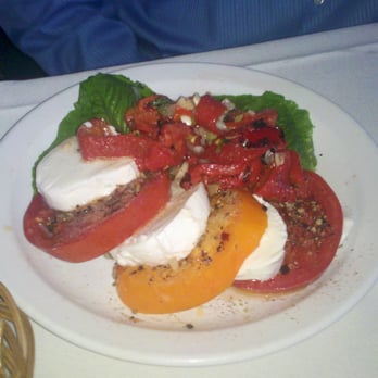Bear's Steakhouse - Fresh Mozzarella w/ Roasted Peppers appetizer - Steakhouses Near Me - Duanesburg, New York