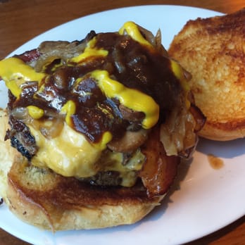 Burger Monger - Burgers Near Me - Wesley Chapel, Florida