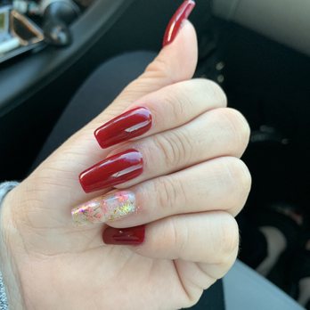 Chic Nails & Lashes - Nail Salons Near Me - Los Angeles, California