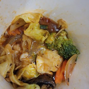 Naung Mai Thai Kitchen - Most likely the garlic chicken - Thai Near Me - Hilo, Hawaii Naung Mai Thai Kitchen - Most likely the garlic chicken - Thai Near Me - Hilo, Hawaii