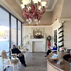 Elegant Salon Suite