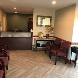 Expedient Medical, PLLC: Sarwat Khawar, MD - Expedient Medial PLLC Interior
