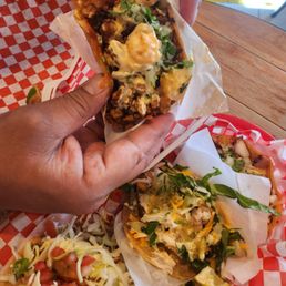 Puerquito Shrimp Tacos