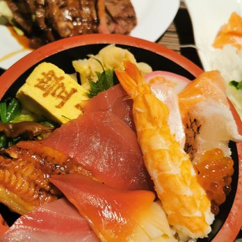 Sushi Tomi - chirashi - Sushi Bars Near Me - Mountain View, California