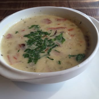 Earls Kitchen + Bar - Canadian (New) Near Me - Burlington, Ontario