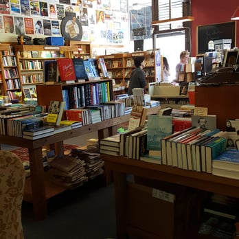 Island Books - Bookstores Near Me - Mercer Island, Washington