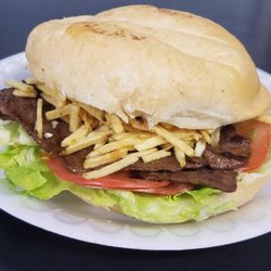 El Punto Peruano - Pan con bisteck