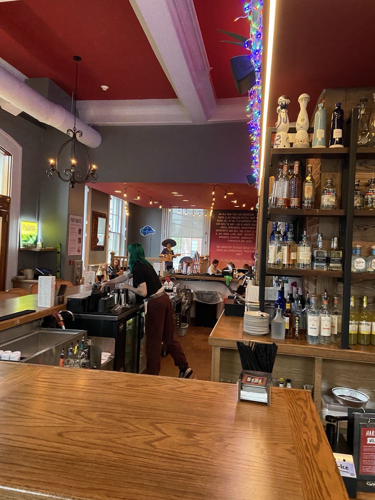 Howling Wolf Taqueria