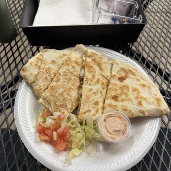 Miranda's Mexican - Quesadilla - Juice Bars & Smoothies Near Me - Kansas City, Missouri Miranda's Mexican - Quesadilla - Juice Bars & Smoothies Near Me - Kansas City, Missouri