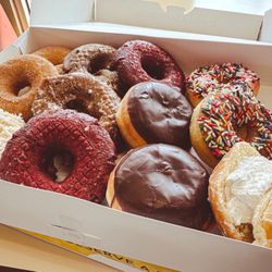 Master Homemade Donuts - Dozen donuts