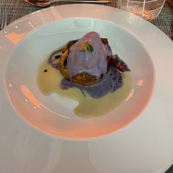 Marmalade - seasonal blueberry cinnamon roll - Caribbean Near Me - San Juan, Puerto Rico Marmalade - seasonal blueberry cinnamon roll - Caribbean Near Me - San Juan, Puerto Rico