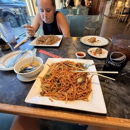 Lo Mein Lo Mein