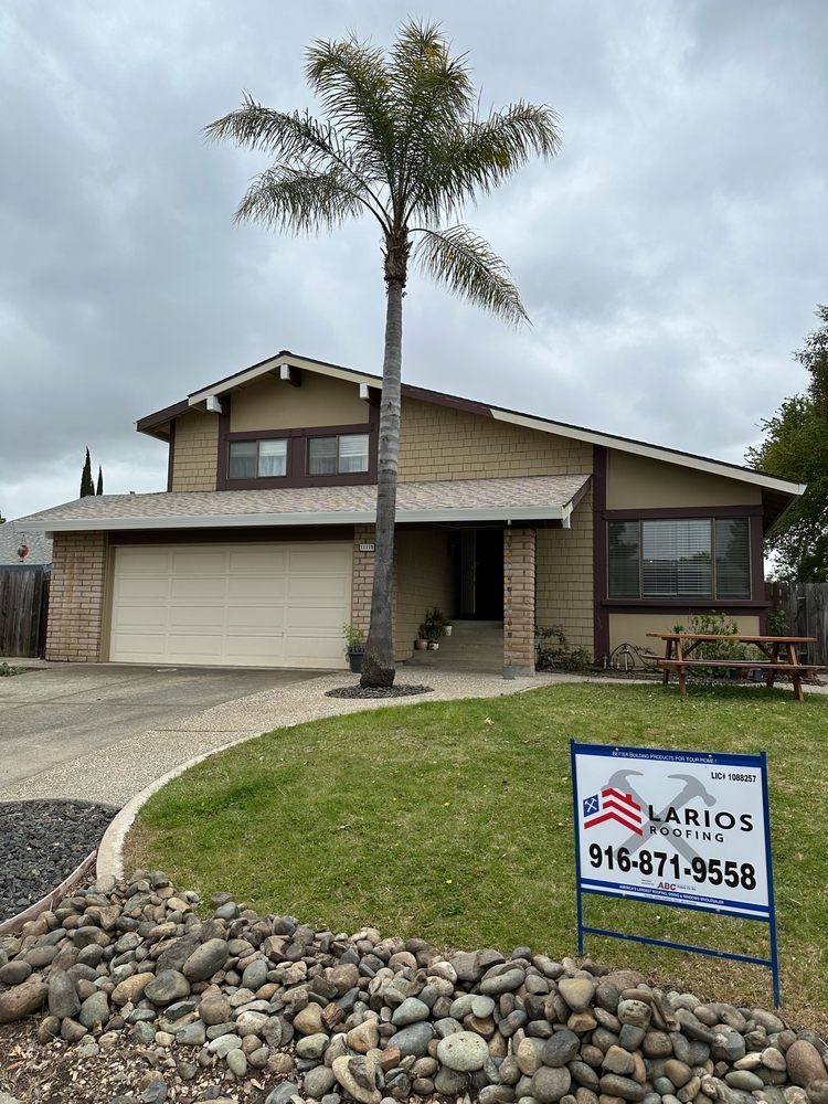 Slide of Larios Roofing