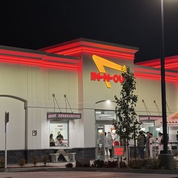 In-N-Out Burger - Fast Food Near Me - Hillsboro, Oregon In-N-Out Burger - Fast Food Near Me - Hillsboro, Oregon