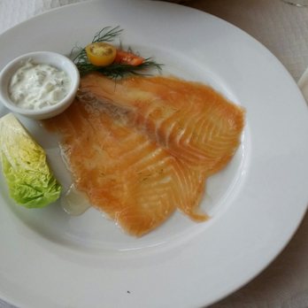 La Carme - Crepe con volouté de pollo - Mediterranean Near Me - Valencia, V