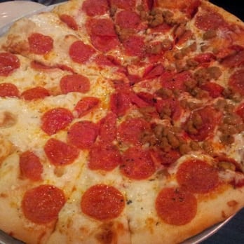 Zeeks Pizza - Large half red half Alfredo sauce pepperoni and half sausage pizza - Pizza Near Me - Bellevue, Washington Zeeks Pizza - Large half red half Alfredo sauce pepperoni and half sausage pizza - Pizza Near Me - Bellevue, Washington