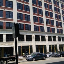 Modern Architectural Glazing - The Edge at Union Station