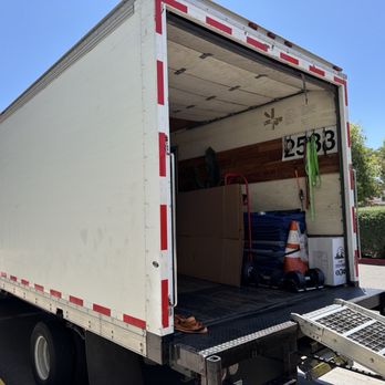 Busy Bee Movers - Movers Near Me - Irvine, California Busy Bee Movers - Movers Near Me - Irvine, California