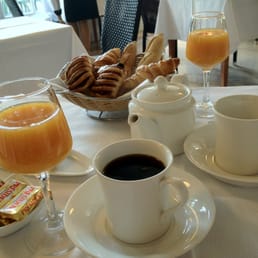Coffee, Juice and Crossants
