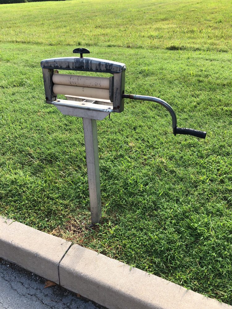 THREE SPRINGS CAR WASH Updated June 2024 406 Hartman Ln, O Fallon, Illinois Car Wash