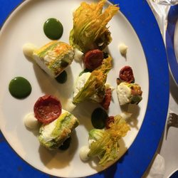 The Cesar - Stuffed zucchini