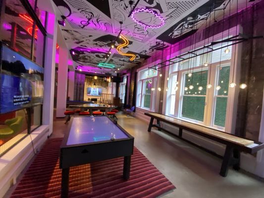 Hotel Zeppelin San Francisco by null
