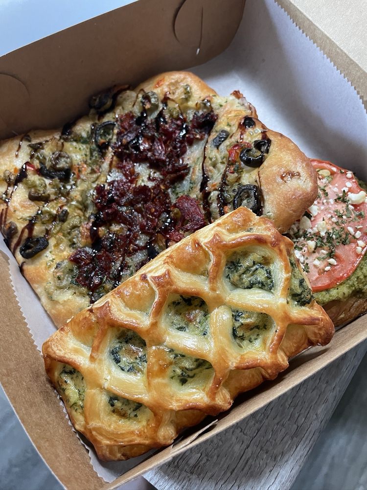 Dolce Vita Bakery Cafe