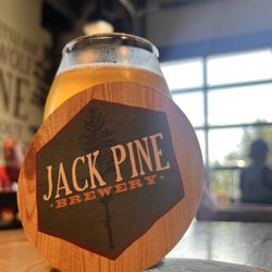 Jack Pine Brewery - Vengeance! Jalapeño Cream Ale