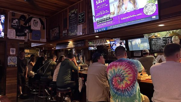 Rocky's Crown Pub by null