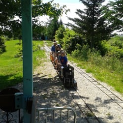 Trecothic Creek and Windsor Railway - Here comes the mini-train.